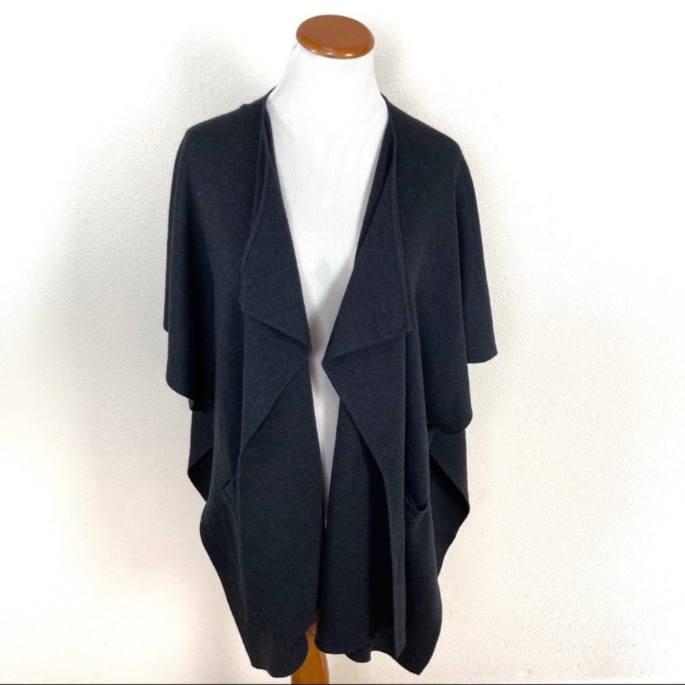 Lululemon After Asana Wrap Heathered Black Knit Poncho Women’s One Size NWOT